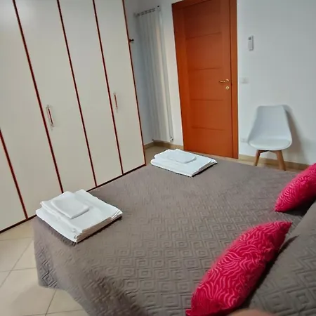 Primula House Con Posto Auto * Pescara