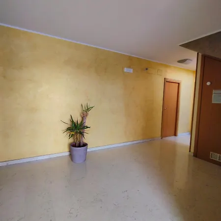 Primula House Con Posto Auto Appartement Pescara
