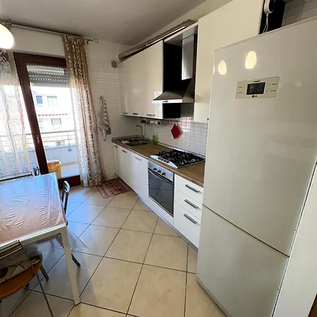 Primula House Con Posto Auto * Pescara